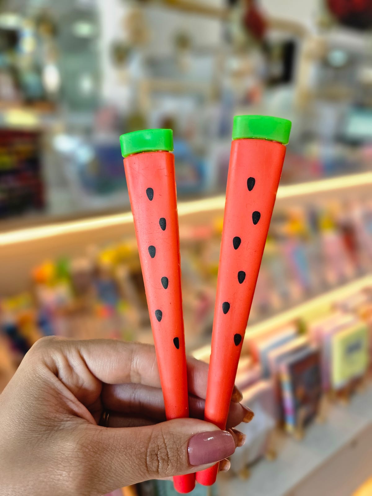 Caneta Melancia Fofa Ponta Fina - Arco Iris