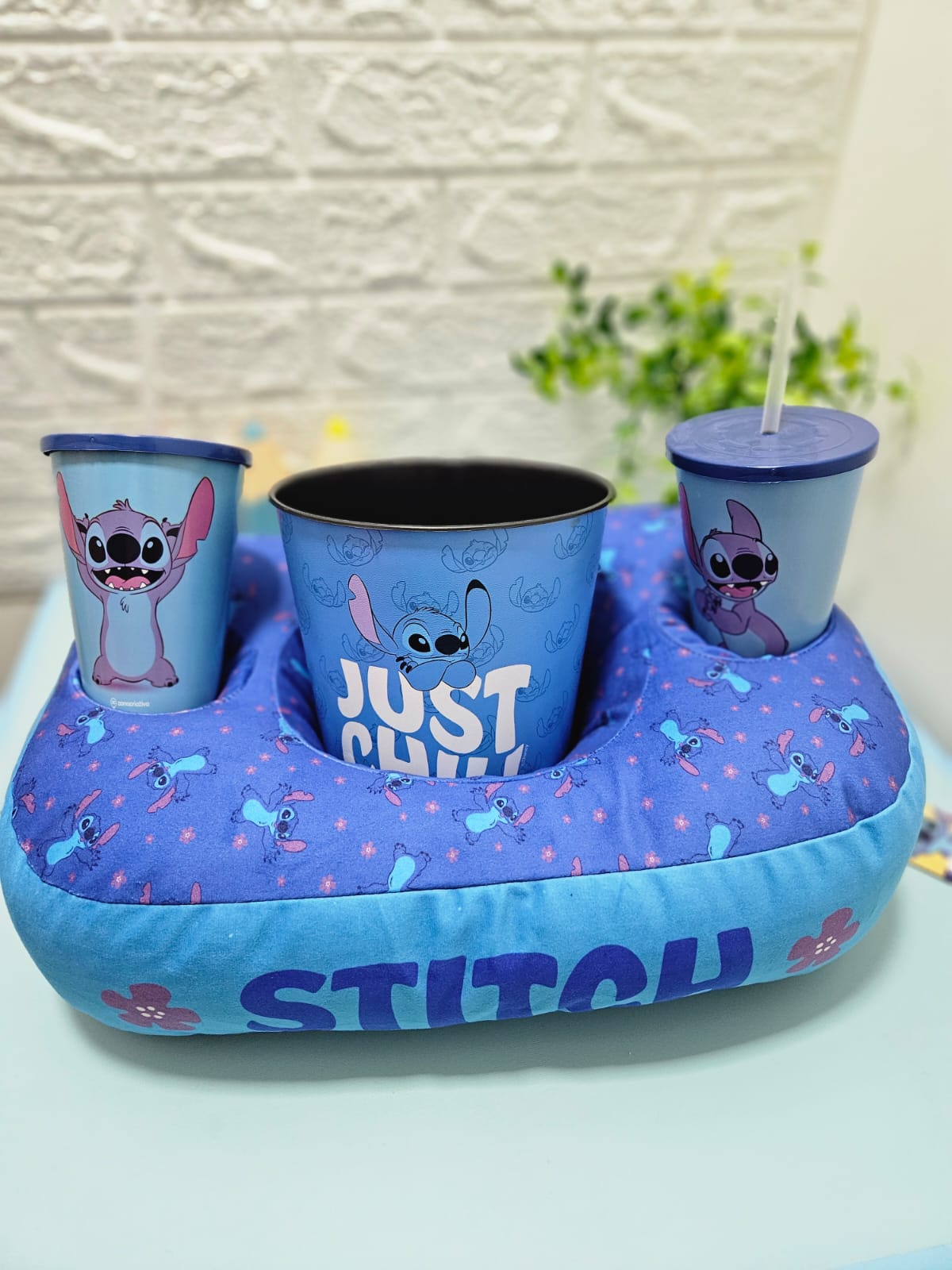 Kit Almofada Pipoca Stitch Cinema - Zona Criativa - Arco Iris