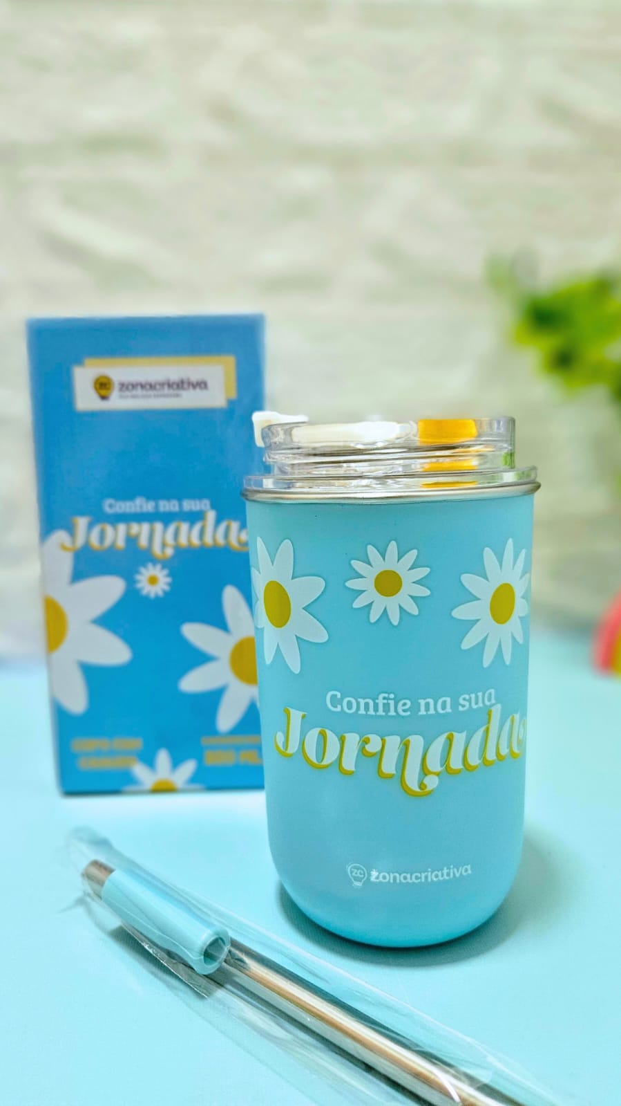 Copo Neo Com Canudo Amigas Primavera - Zona criativa - Arco Iris