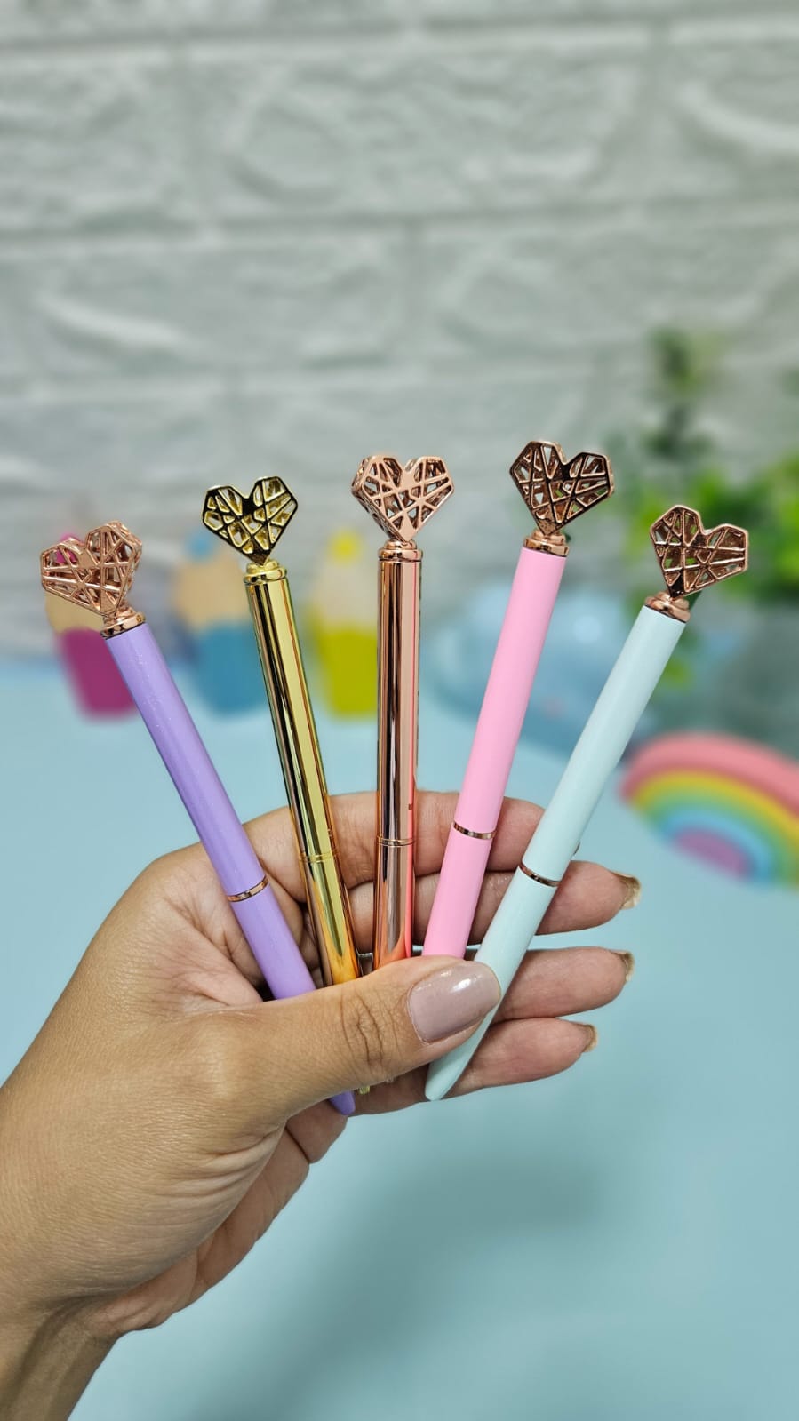 Caneta Luxo com coração 3D - Arco Iris 